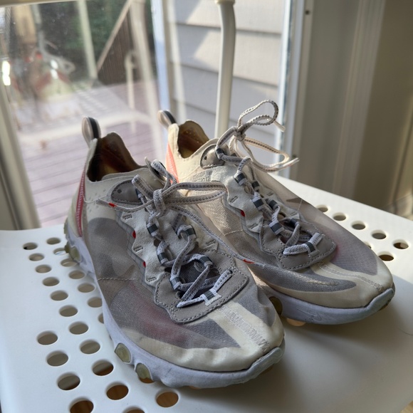 Nike React Element 87 - Sail Light Bone - Mens Size 6/Womens Size 7.5 - Picture 1 of 4